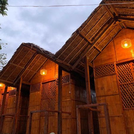Daanbantayan Suba Beach Nipa Huts מראה חיצוני תמונה