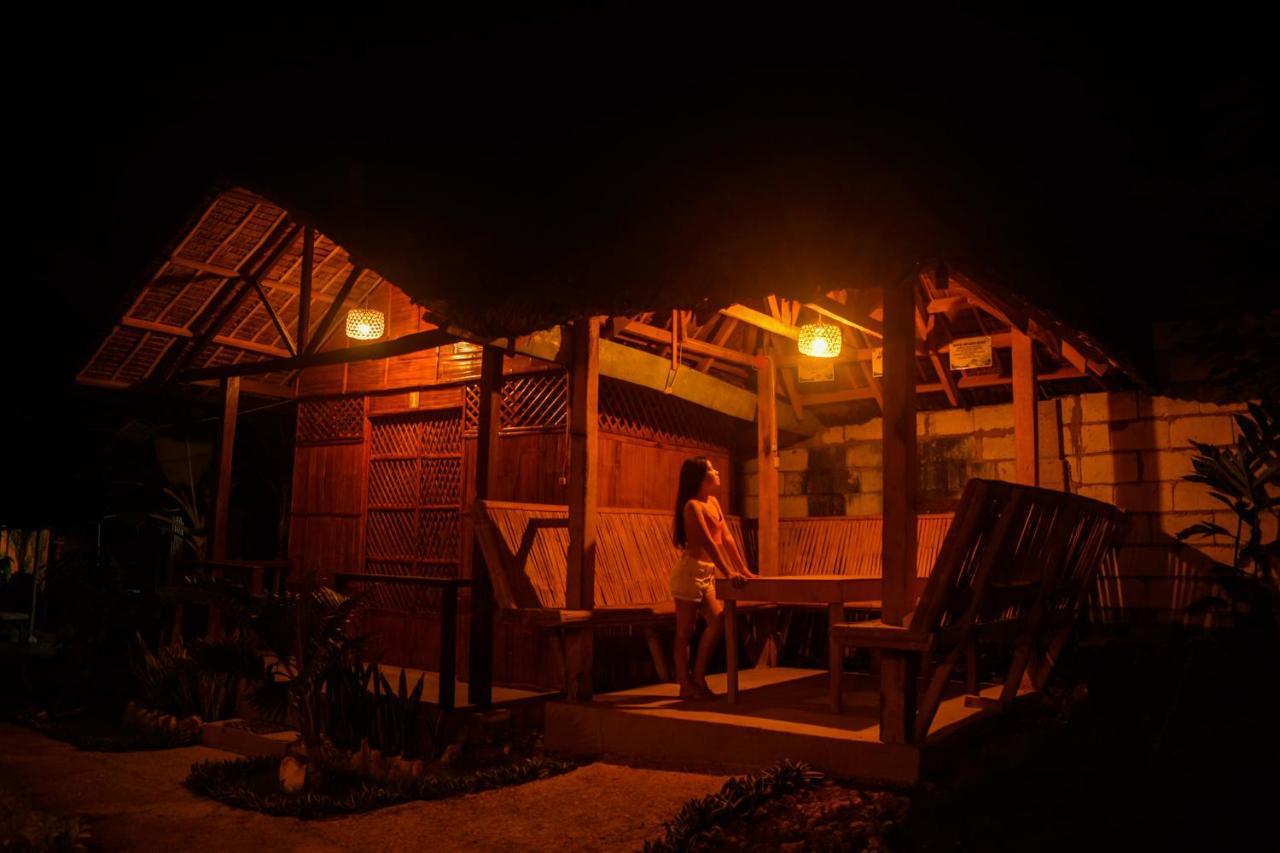 Daanbantayan Suba Beach Nipa Huts מראה חיצוני תמונה